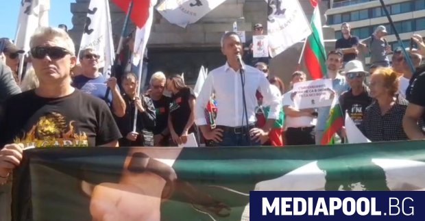 Протест под надслов Време е маските да паднат организира националистическата