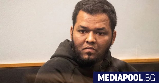 Новозеландското правителство е опитвало от години да депортира мъжа отговорен