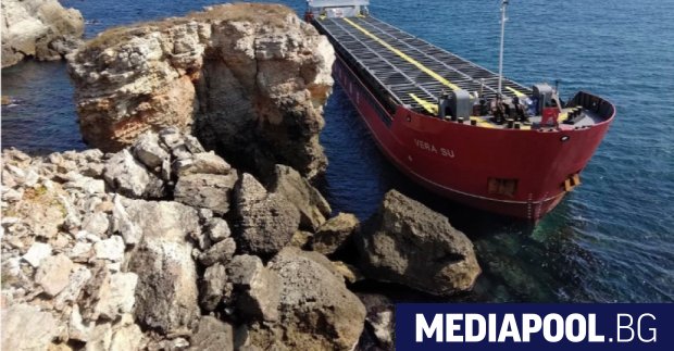 Независим водолаз е взел проби от водата в близост до