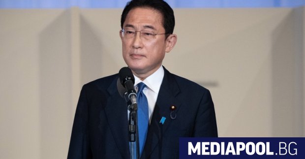 Умереният Фумио Кишида бе избран днес за председател на дясната