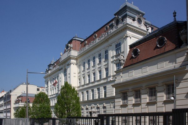 Посолството на САЩ във Виена