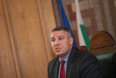 Методи Лалов подаде оставка като председател на групата на ДБ в градския парламент на София