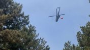Военни и хеликоптер гасят пожар над Карлово