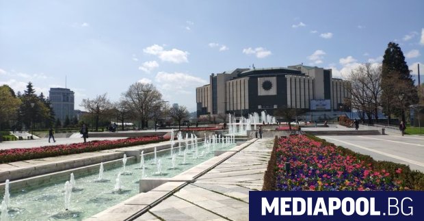 Начело на Националния дворец на културата НДК се връща Пени