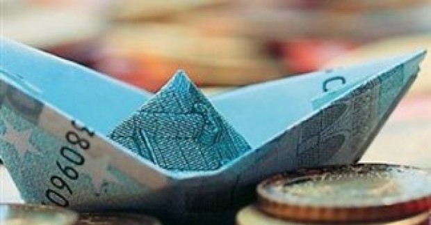 Стотици световни лидери влиятелни политици милиардери известни личности религиозни лидери