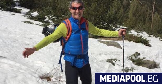 Икономистът Владимир Каролев почина тази нощ около 1 часа след близо