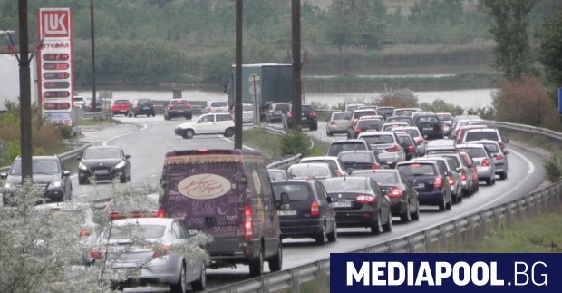 Движението в участъка Владая Драгичево вече се осъществява през