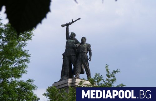 Намиращият се в центъра на София Паметник на Съветската армия