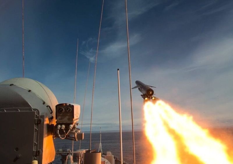 Изпитанията на хиперзвукови ракети будят опасения за нова оръжейна надпревара