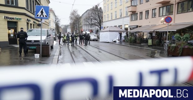 Мъж въоръжен с нож е заплашвал днес минувачи по улиците