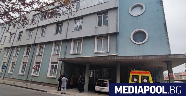 Трима пациенти са загинали при пожар в Covid отделението на