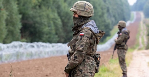 Полша засилва мерките за сигурност по границата си с Беларус