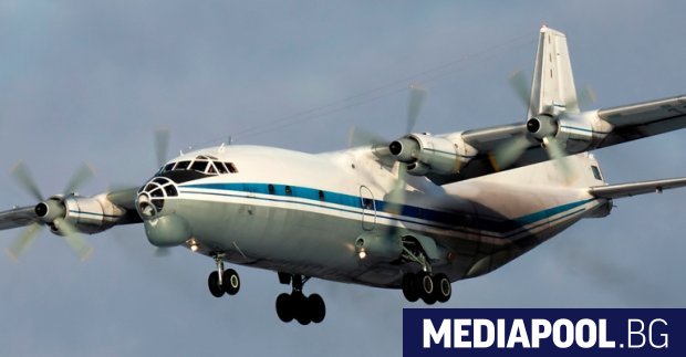 Беларуски товарен самолет Ан 12 се разби днес в Източна Русия