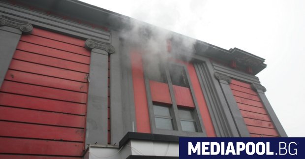 Полицията е арестувала клошар за предизвикване на пожара в бившето