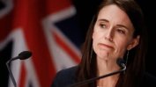 Новозеландската премиерка прекъсната от дъщеричката си по време на "живо" предаване