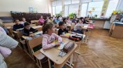 Родителите в София масово одобриха тестовете, присъственото обучение стартира до дни