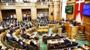 Датският парламент одобри връщане на някои от Covid мерките