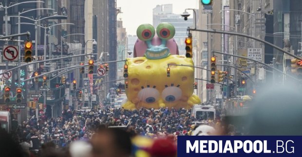 Голям празничен парад по случай отбелязвания в четвъртък в САЩ