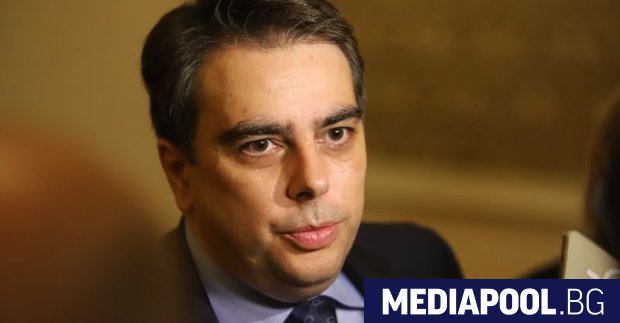 Спряганият за бъдещ финансов министър Асен Василев от Продължаваме промяната