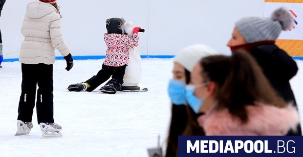 Ледената пързалкав парк Възраждане ще отвори врати на 30 ноември
