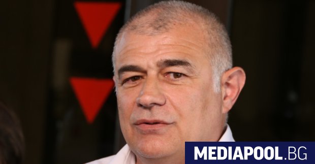 Номинираният за социален министър Георги Гьоков БСП обеща да подбере