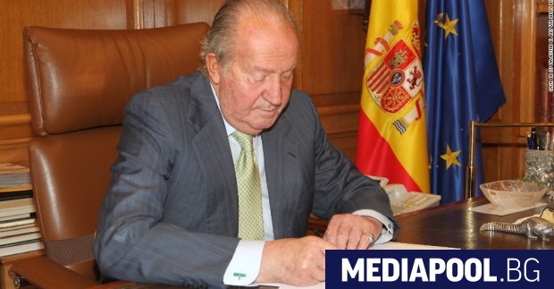 Бившият испански крал Хуан Карлос срещу когото има твърдения за