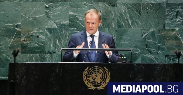 Бившият председател на Европейския съвет Доналд Туск остана без книжка