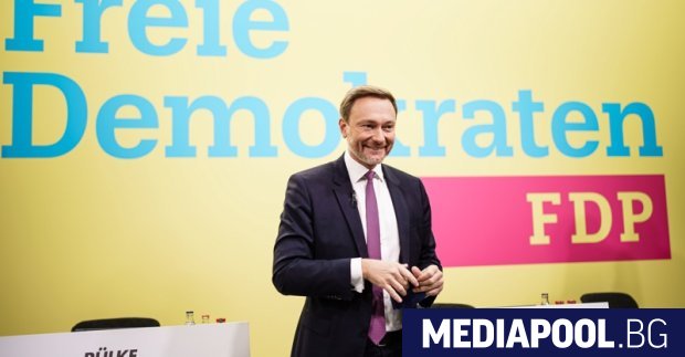 Членовете на германската Свободна демократическа партия (СвДП) гласуваха в неделя