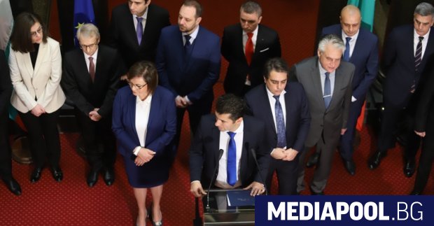 Кандидатите за министри в новото коалиционно правителство дадоха първи заявки