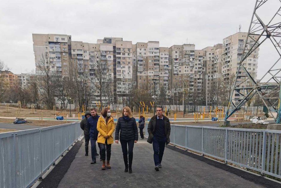 София се похвали предизборно с "изграден" мост в Люлин, два дни след вота е затворен