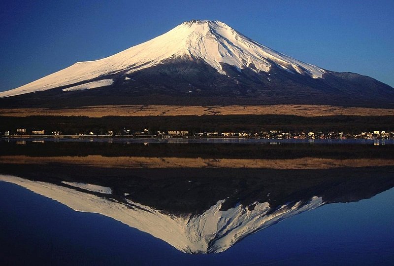 Япония разсея страховете от изригване на вулкана Фуджи