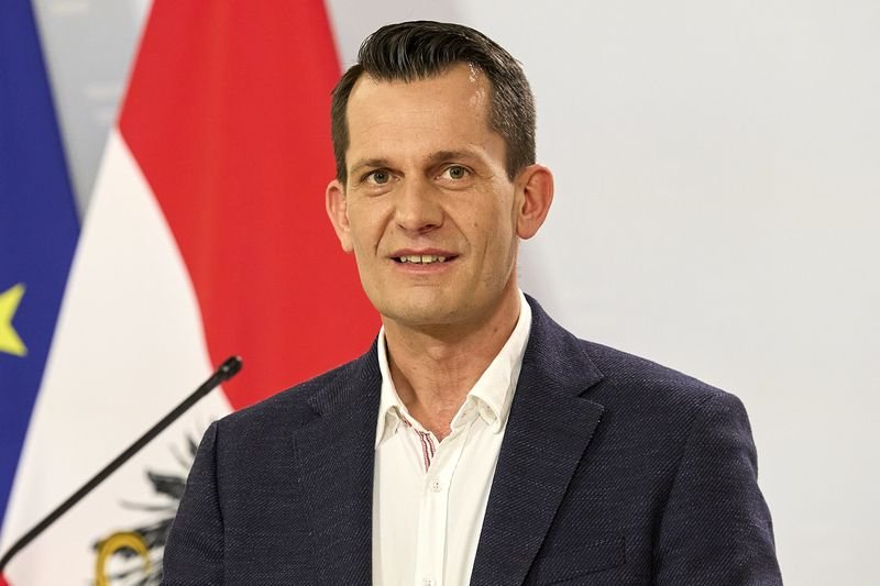 Австрийският здравен министър Волфганг Мюкщайн