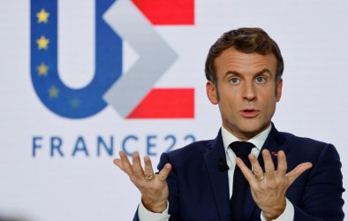 Макрон заяви, че е направил икономиката на Франция по-силна