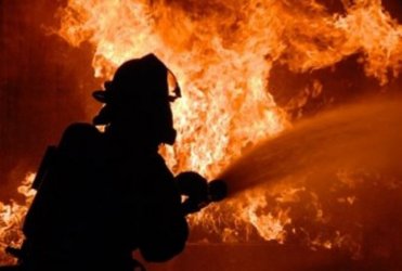 Трагедия на Коледа в Ловешко - мъж и двете му деца изгоряха при пожар