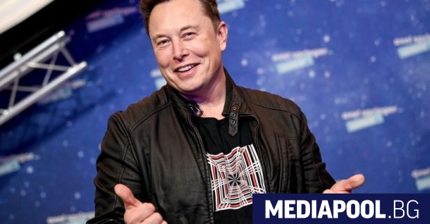 Главният изпълнителен директор на Тесла (Tesla) Илон Мъск е обявен