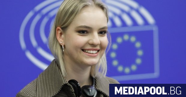 Дъщерята на руския опозиционен лидер Алексей Навални който излежава присъда