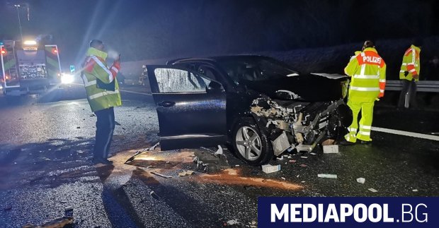 Усложнената зимна пътна обстановка в части от Германия доведе до