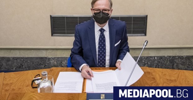 Новото коалиционно правителство на Чехия встъпи в длъжност Сред непосредствените