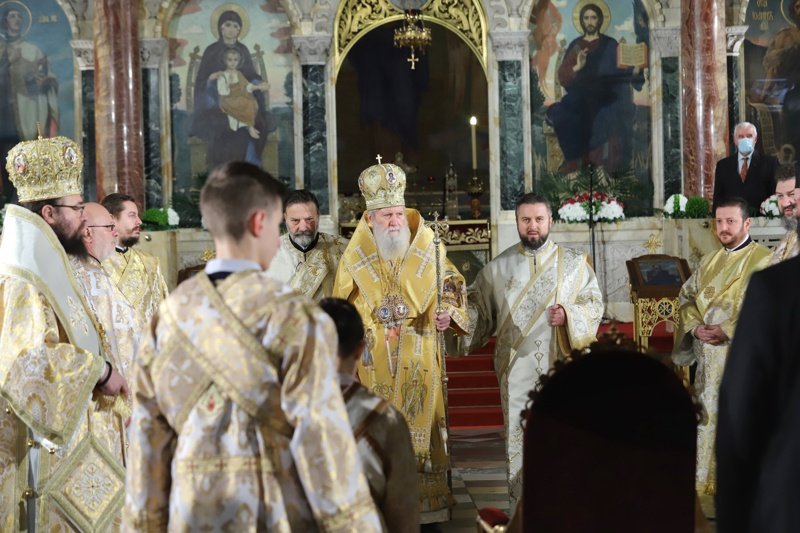 Патриарх Неофит благослови българите