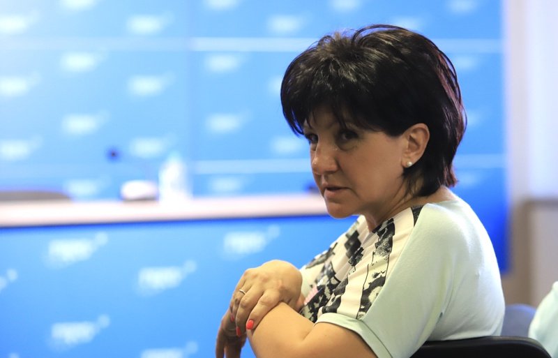 Караянчева се завръща в парламента като съветник на ГЕРБ