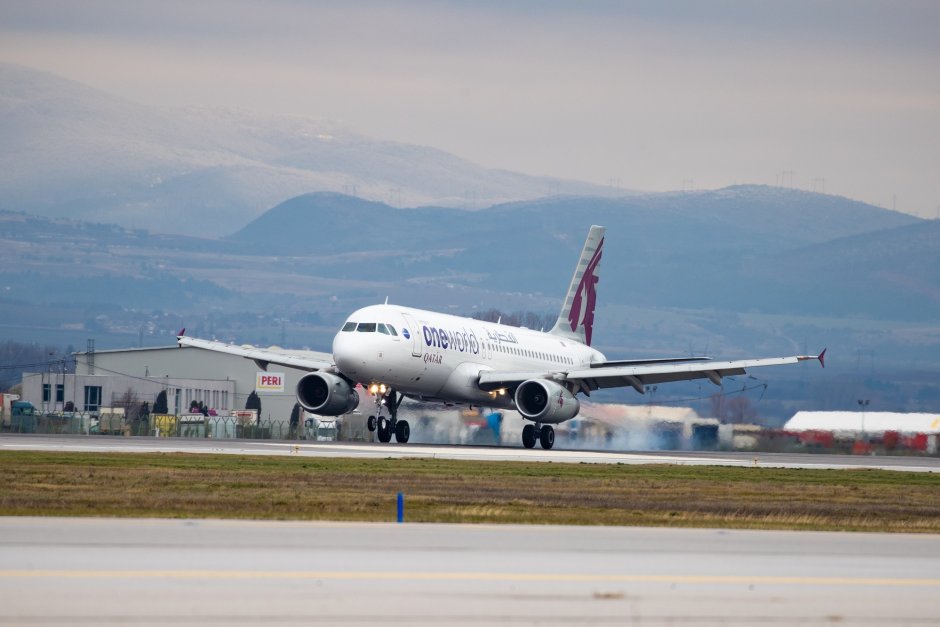 Qatar Airways възстанови директните си полети до София