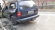 Мъж потроши 20 автомобила в Благоевград