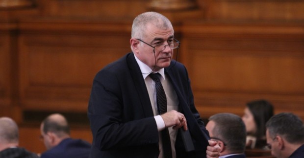 Социалният министър Георги Гьоков заяви от парламентарната трибуна, че пенсиите