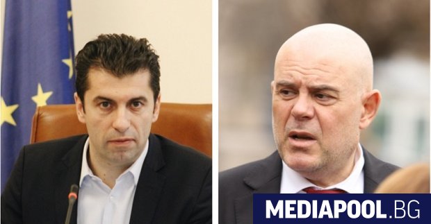 Премиерът Кирил Петков и шефката на политическия му кабинет Лена