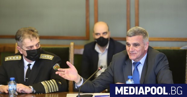 Моят апел е да намалим малко напрежението да спрем да