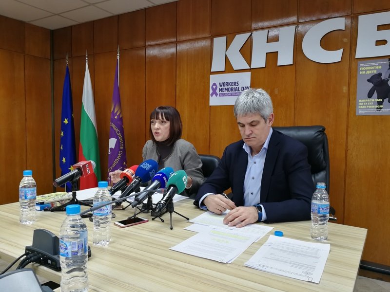 КНСБ подкрепи министъра на финансите в спора с работодателите