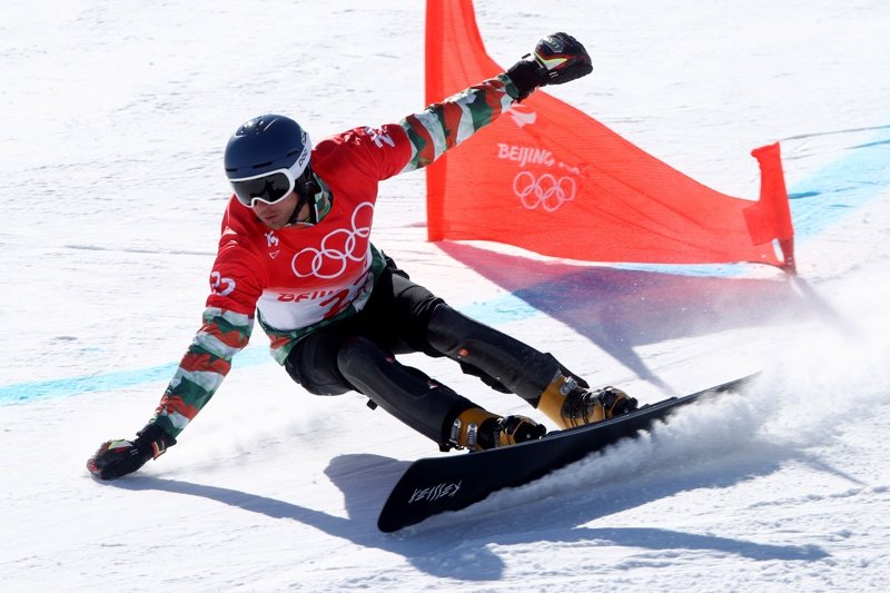 Радослав Янков отпадна в осминафиналите на сноуборда в Пекин