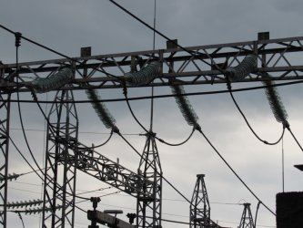 Брюксел смята за вредна забраната на КЕВР за общо балансиране при тока