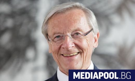 Нарастват критиките към бивши австрийски политици заради връзките им с