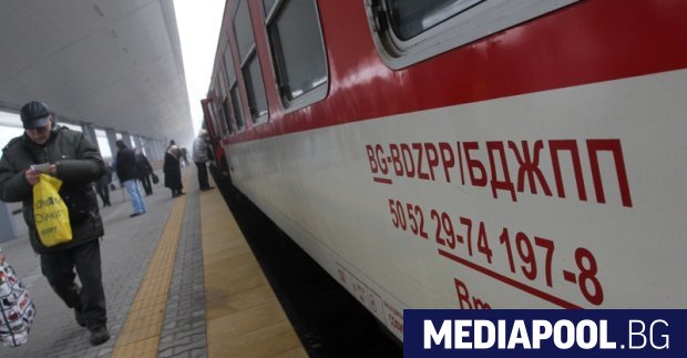 Заместник министърът на транспорта и съобщенията Илия Илиев който отговаря за